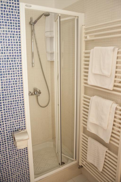 Apartments Mirage ノヴァリャ エクステリア 写真