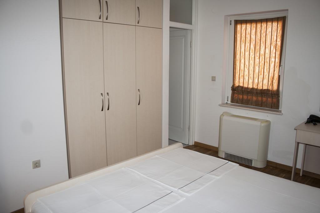 Apartments Mirage ノヴァリャ エクステリア 写真